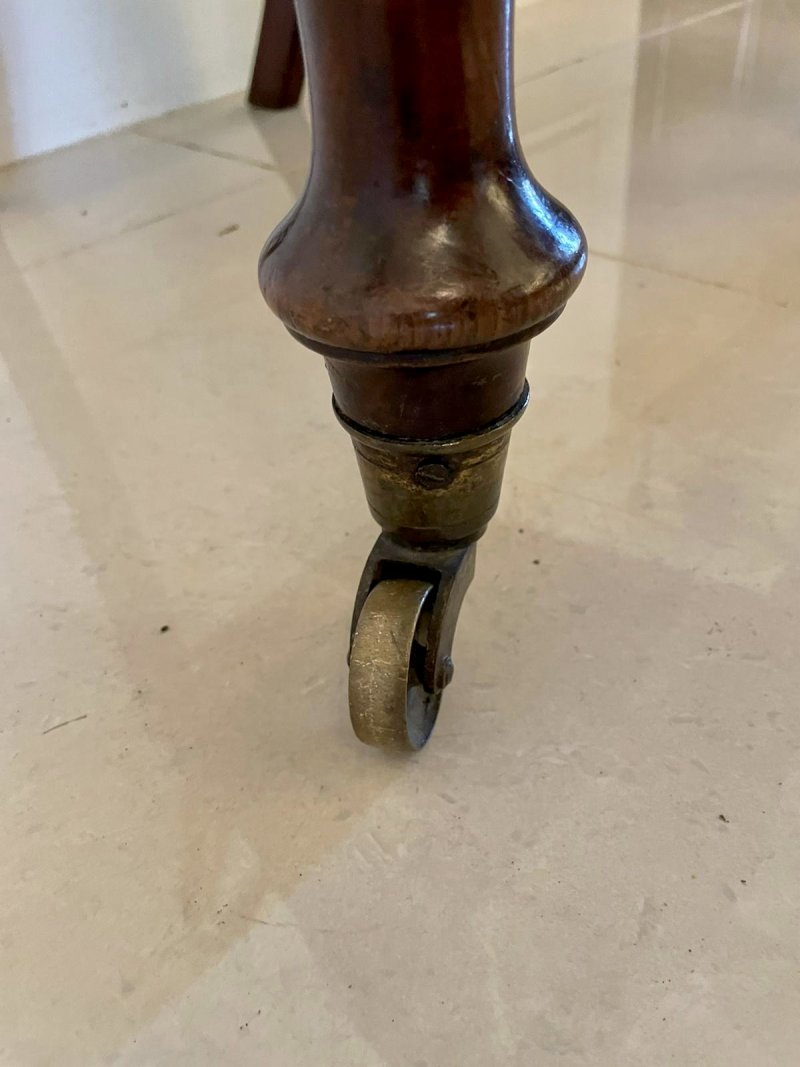 Quality Antique Victorian Mahogany Set of Four Dining Chairs - Image 11